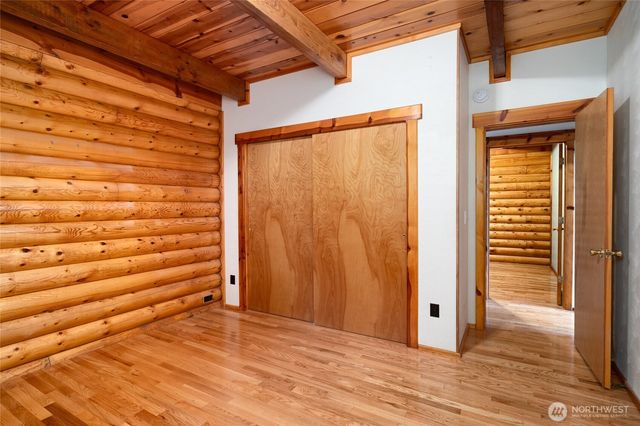 414 Little Acres Drive, Oak Harbor, WA 98277