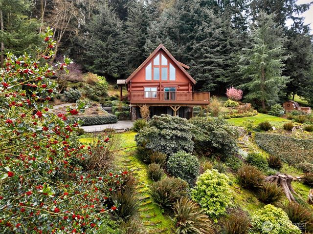 414 Little Acres Drive, Oak Harbor, WA 98277