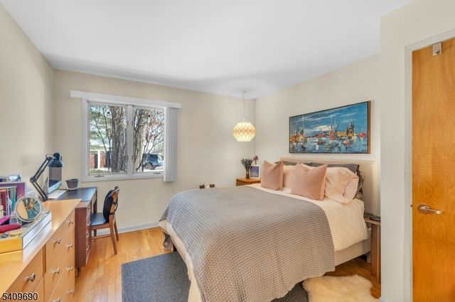 566 Faletti Way, River Vale Twp., NJ 07675