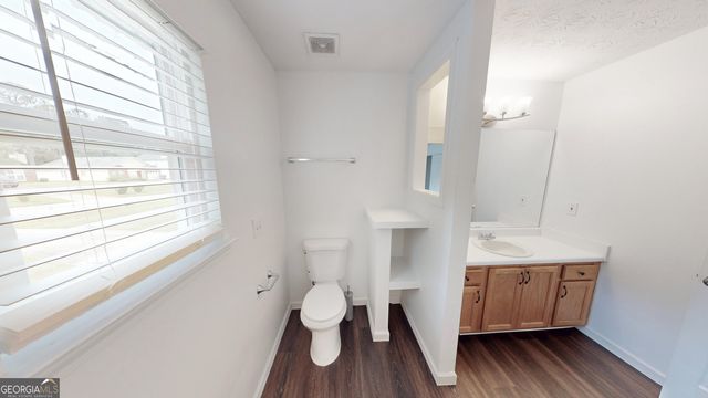 1640 Riverchase Circle NE, Conyers, GA 30013