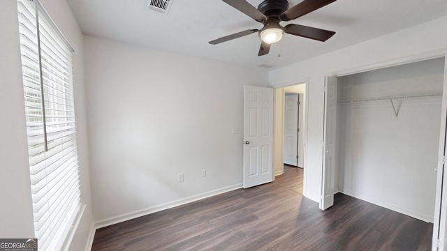 1640 Riverchase Circle NE, Conyers, GA 30013