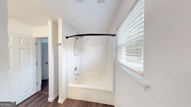 1640 Riverchase Circle NE, Conyers, GA 30013