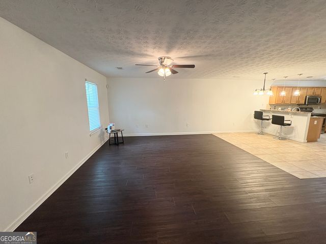 1640 Riverchase Circle NE, Conyers, GA 30013