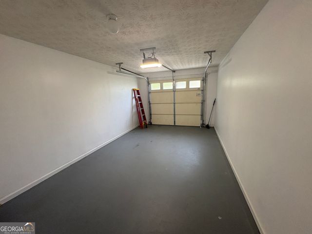 1640 Riverchase Circle NE, Conyers, GA 30013