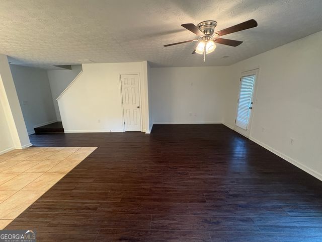 1640 Riverchase Circle NE, Conyers, GA 30013