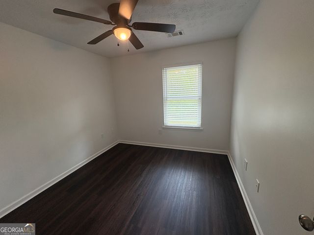 1640 Riverchase Circle NE, Conyers, GA 30013