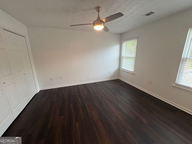 1640 Riverchase Circle NE, Conyers, GA 30013