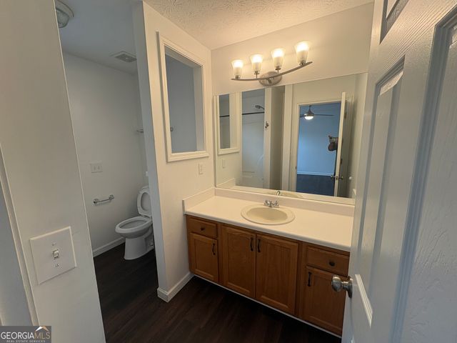 1640 Riverchase Circle NE, Conyers, GA 30013