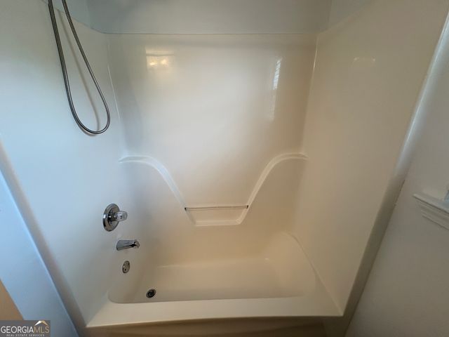 1640 Riverchase Circle NE, Conyers, GA 30013