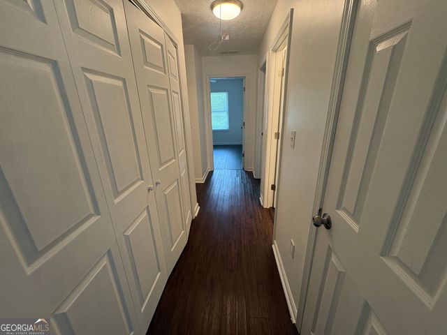 1640 Riverchase Circle NE, Conyers, GA 30013