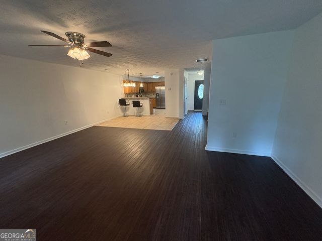 1640 Riverchase Circle NE, Conyers, GA 30013