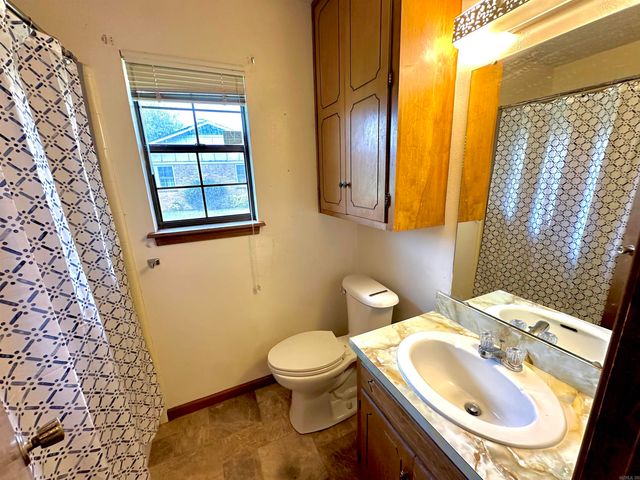 3805 Scenic Drive, Pine Bluff, AR 71603