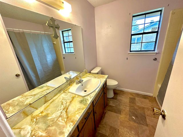 3805 Scenic Drive, Pine Bluff, AR 71603