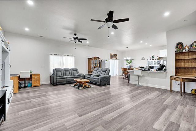 19972 Olympia Road, Madera, CA 93638