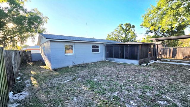 3506 DARLINGTON DRIVE, Tampa, FL 33619