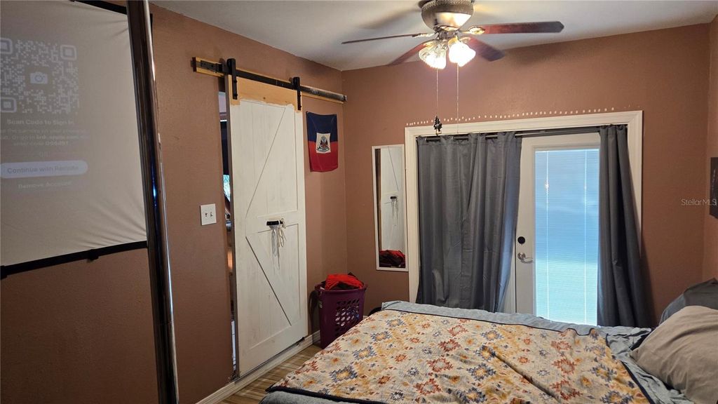 Image 11 of property listing at 3506 DARLINGTON DRIVE, Tampa, FL 33619