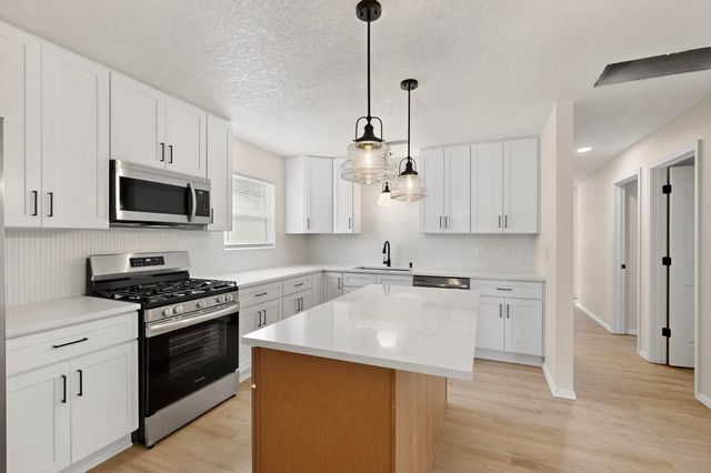 13212 ORIENTE Avenue NE, Albuquerque, NM 87123