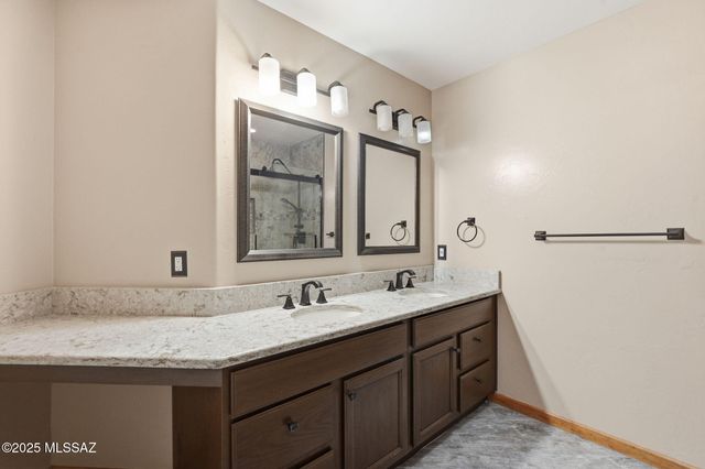 2867 W Owl Vista Place, Oro Valley, AZ 85742