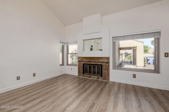 3160 N Brittlebush Lane, Tucson, AZ 85712