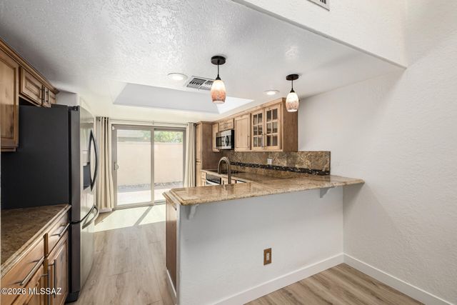 3160 N Brittlebush Lane, Tucson, AZ 85712