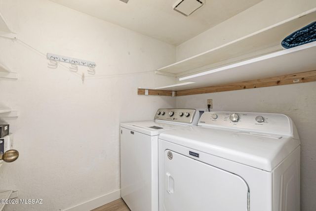 3160 N Brittlebush Lane, Tucson, AZ 85712