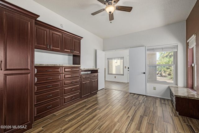 3160 N Brittlebush Lane, Tucson, AZ 85712