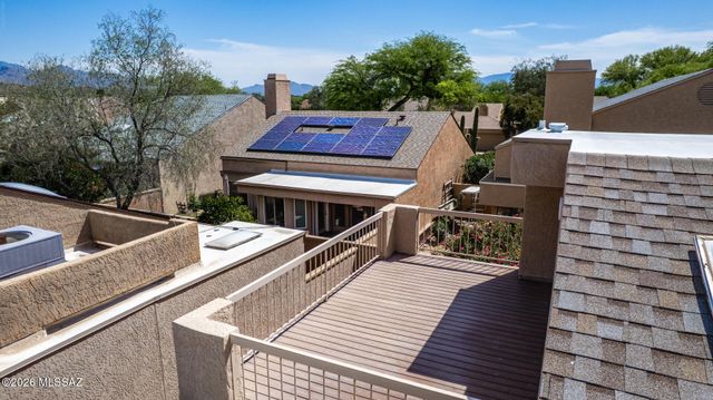 3160 N Brittlebush Lane, Tucson, AZ 85712