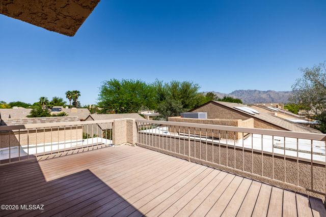 3160 N Brittlebush Lane, Tucson, AZ 85712