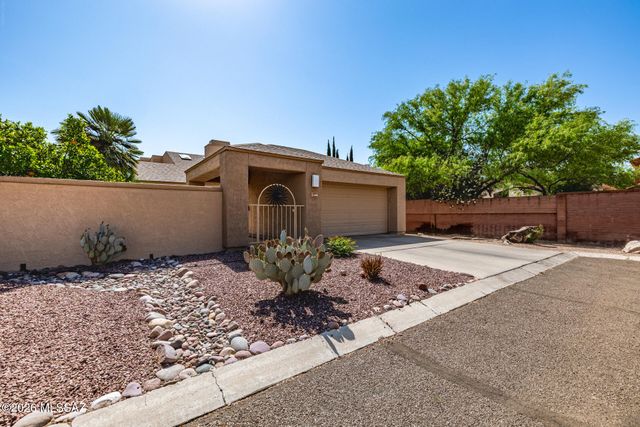 3160 N Brittlebush Lane, Tucson, AZ 85712
