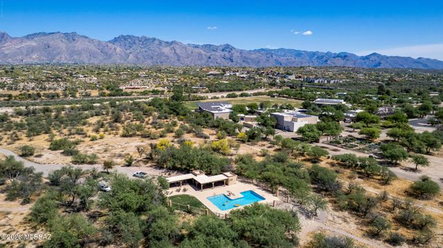 3160 N Brittlebush Lane, Tucson, AZ 85712