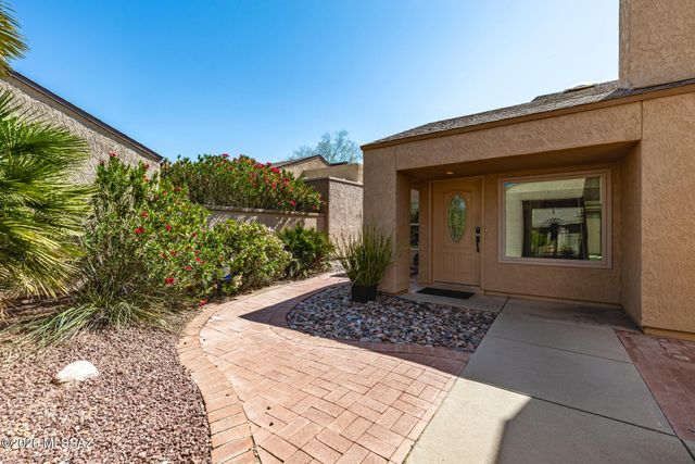 3160 N Brittlebush Lane, Tucson, AZ 85712