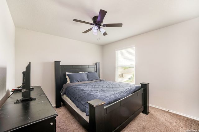 9019 Halbert Falls, San Antonio, TX 78245