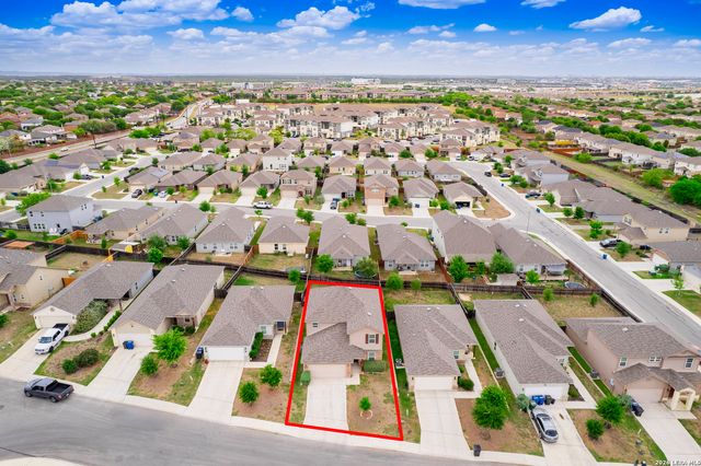 9019 Halbert Falls, San Antonio, TX 78245