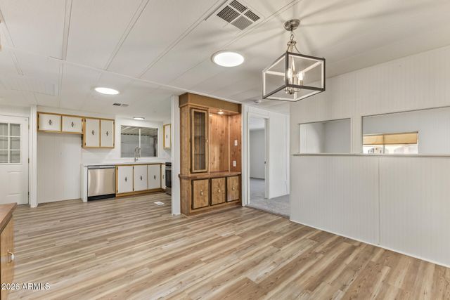 9205 E SUN LAKES Boulevard, Sun Lakes, AZ 85248