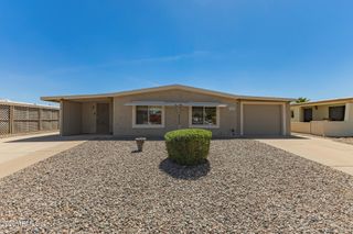 9205 E SUN LAKES Boulevard, Sun Lakes, AZ 85248