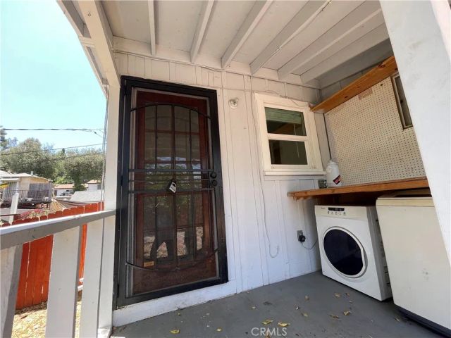 5903 Tipton, Los Angeles, CA 90042