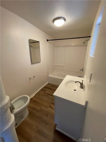 5903 Tipton, Los Angeles, CA 90042