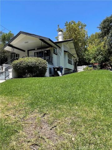 5903 Tipton, Los Angeles, CA 90042