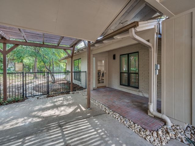 4424 Riveridge Drive, Fort Worth, TX 76109