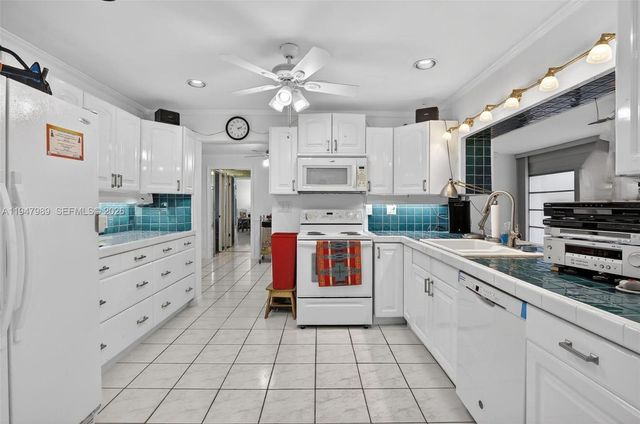 2299 NW 73rd Ave, Sunrise, FL 33313