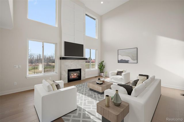 18894 Via Firenze Drive, Macomb Township, MI 48044