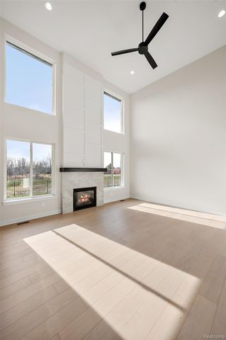 18894 Via Firenze Drive, Macomb Township, MI 48044