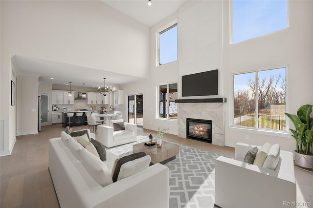 18894 Via Firenze Drive, Macomb Township, MI 48044