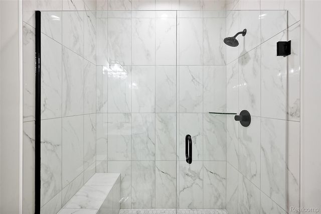 18894 Via Firenze Drive, Macomb Township, MI 48044