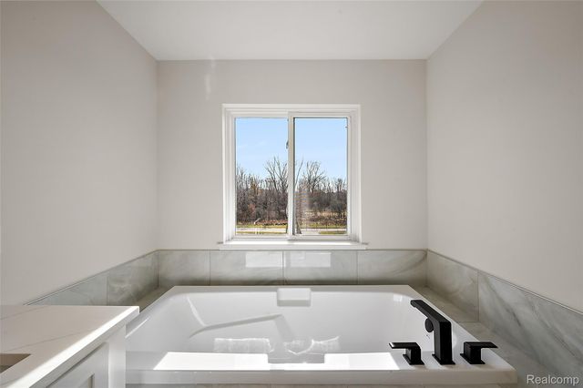 18894 Via Firenze Drive, Macomb Township, MI 48044