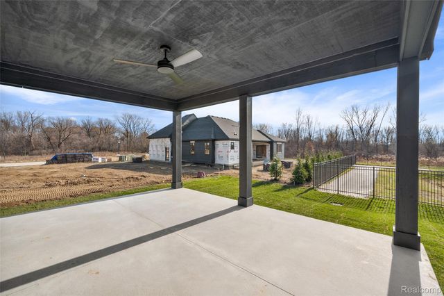 18894 Via Firenze Drive, Macomb Township, MI 48044