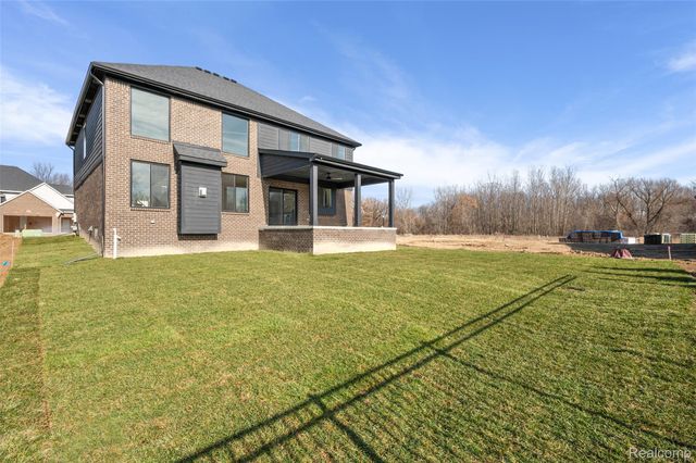 18894 Via Firenze Drive, Macomb Township, MI 48044