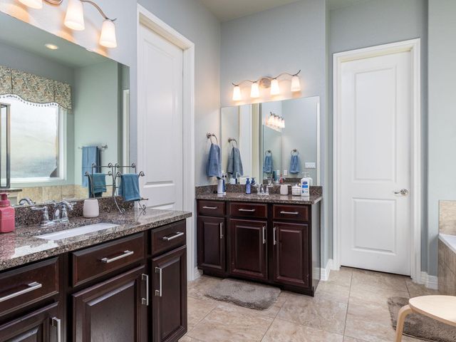 2113 Manada TRL, Cedar Park, TX 78641
