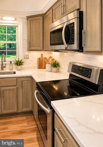 1389 REDWOOD CIR, La Plata, MD 20646