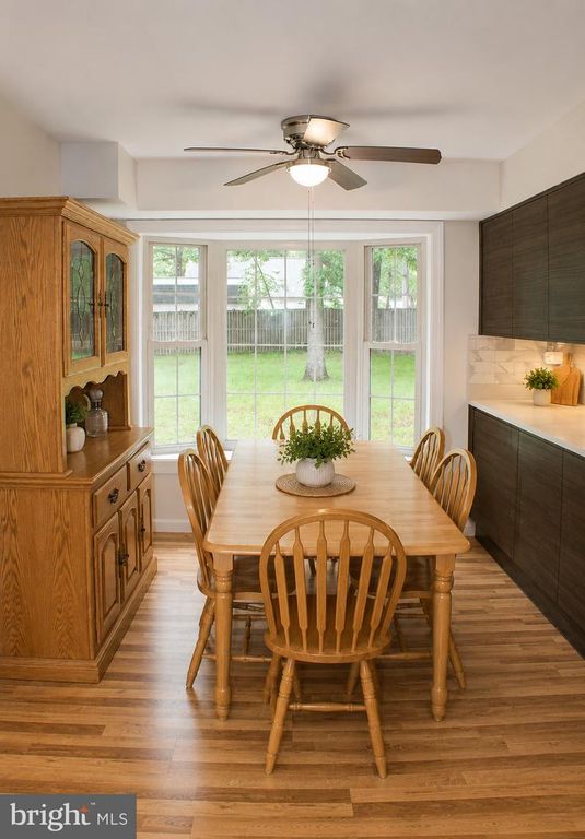 Image 15 of property listing at 1389 REDWOOD CIR, La Plata, MD 20646